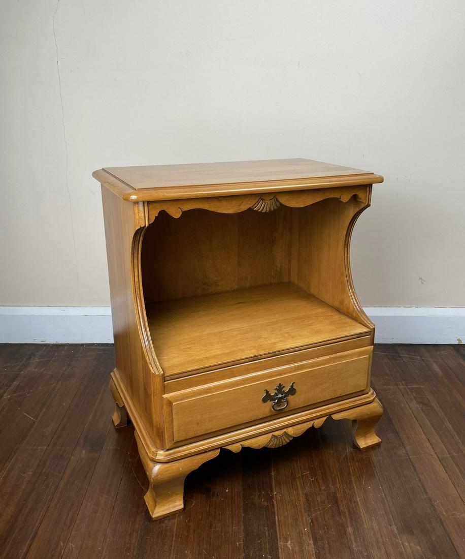 Kling Solid Maple Nightstand (1 of 8)