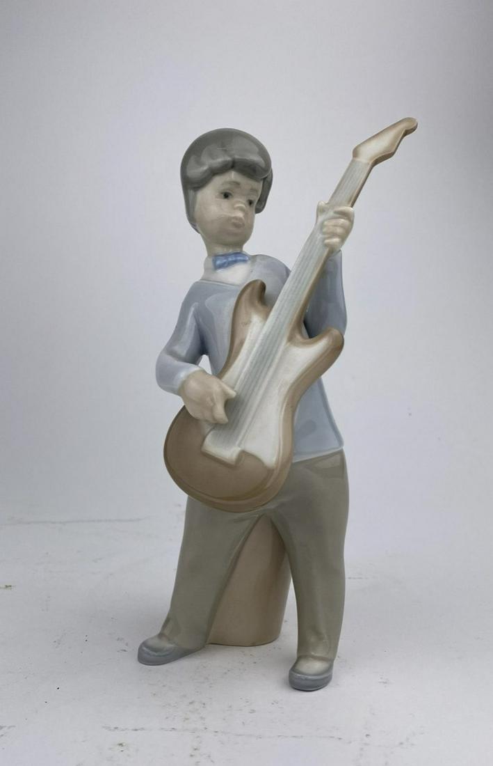 Lladro Figurine Boy with Guitar (1 of 6)