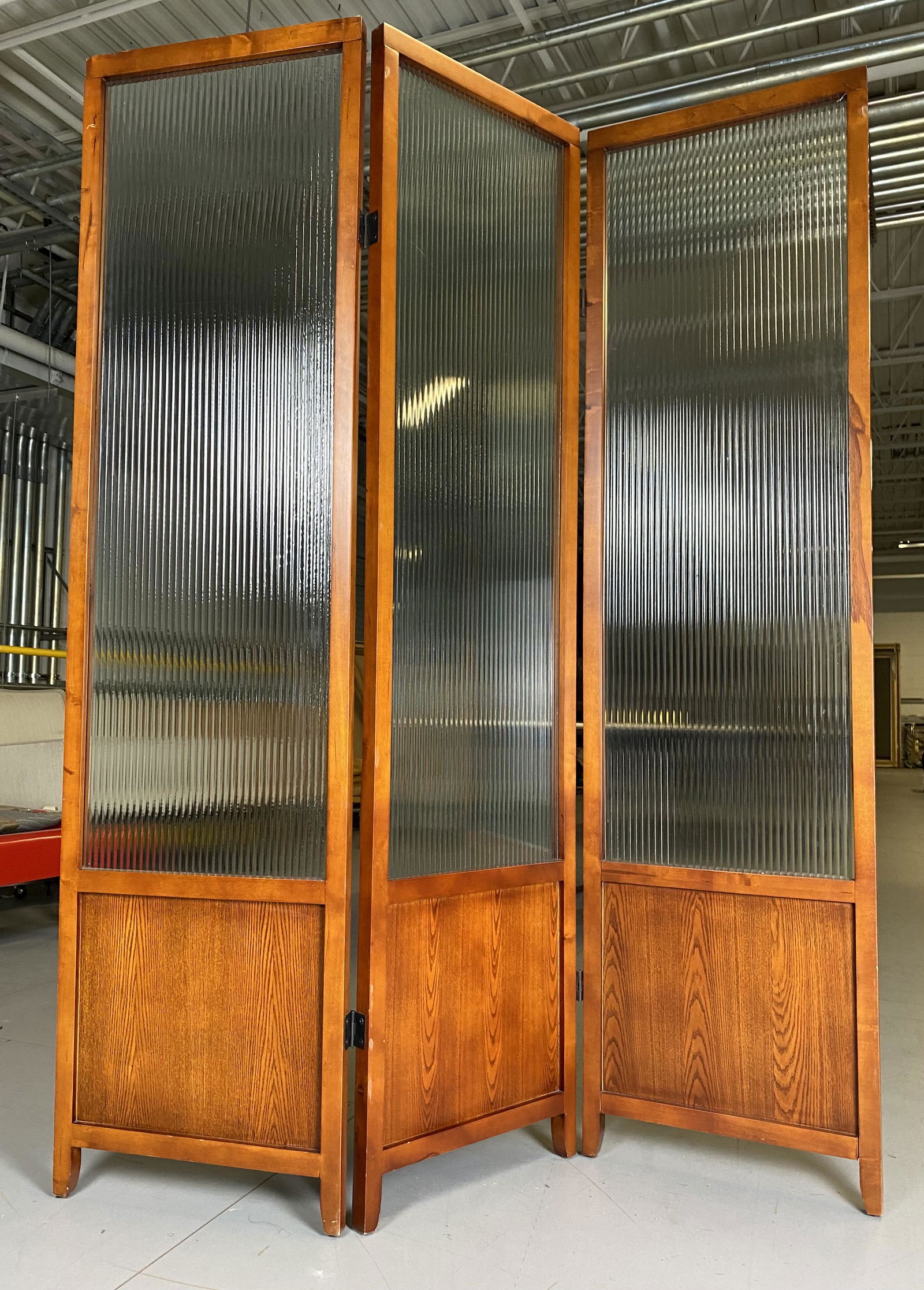 Mid Century Wood and Corrugated Glass Room Divider (1 of 10)