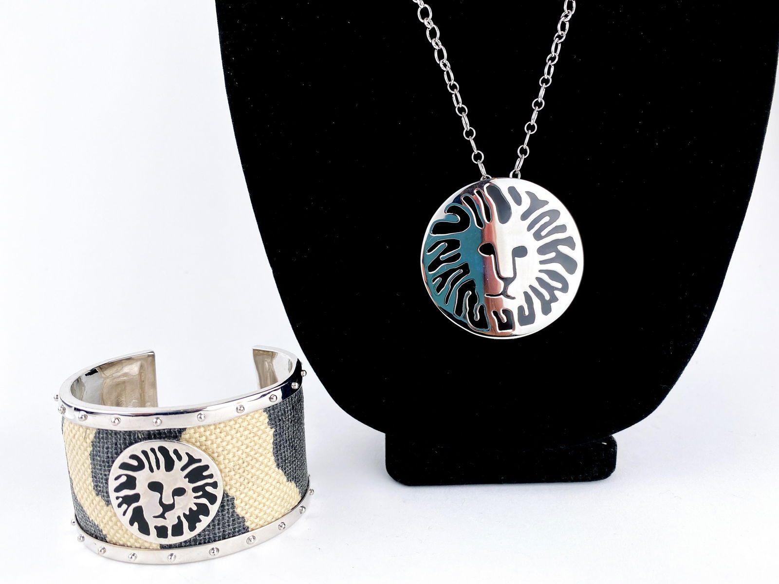 Vintage Anne Klein Lion Bracelet & Pendant Necklace (1 of 10)