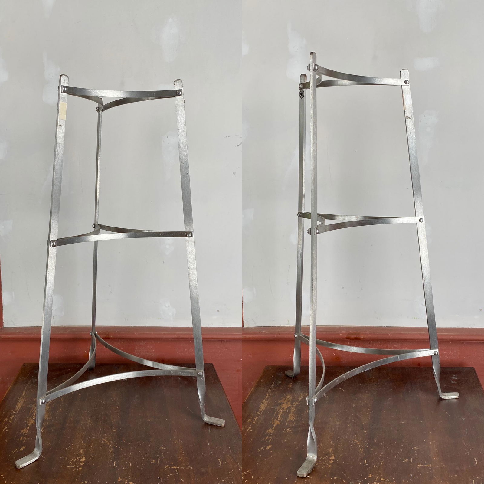 2 Williams Sonoma Stainless Steel Cookware Stands (1 of 13)