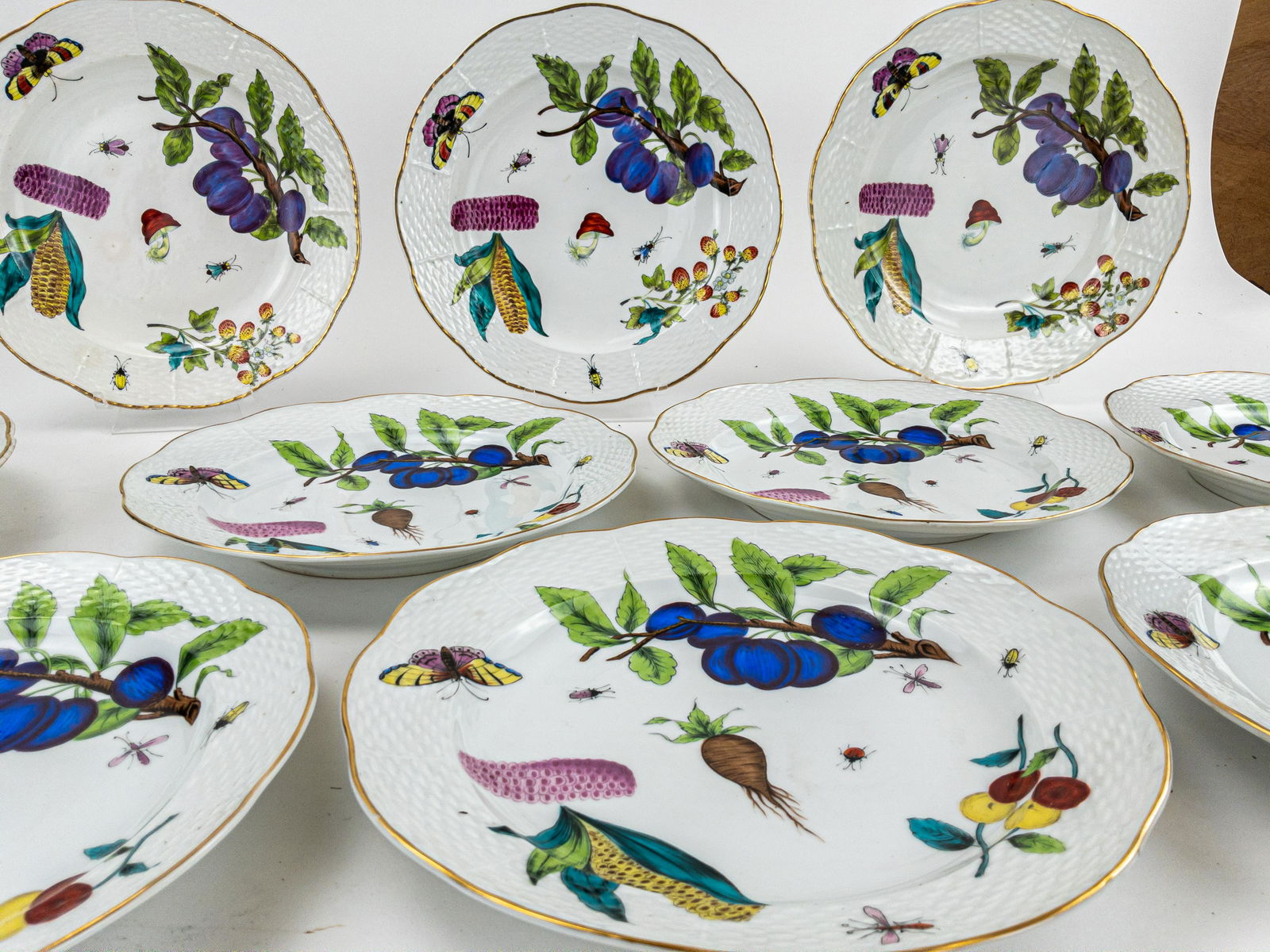 10 pcs Herend and Sevres Porcelain Plates (1 of 12)