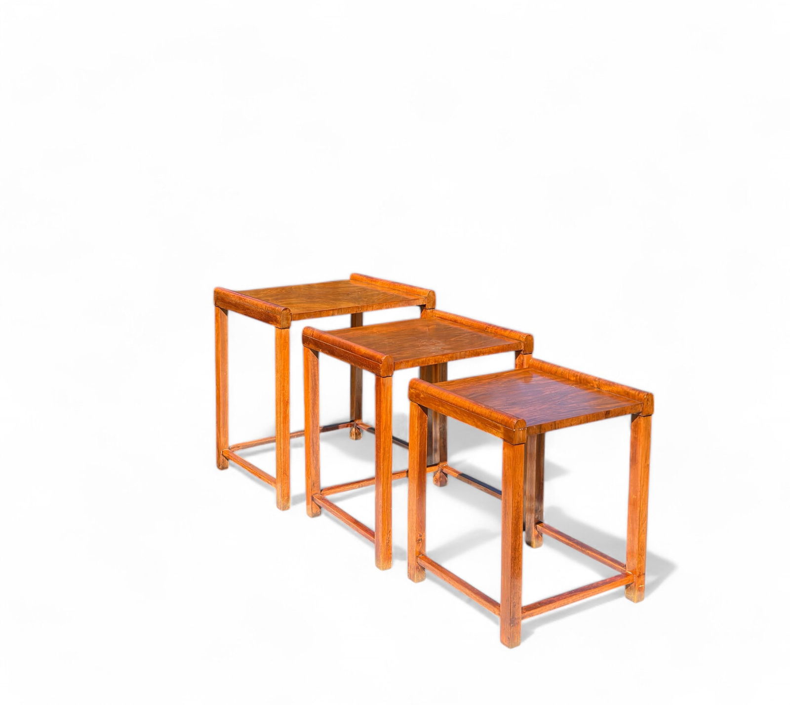 Burl Walnut Nesting Tables, Set of 3 (1 of 8)