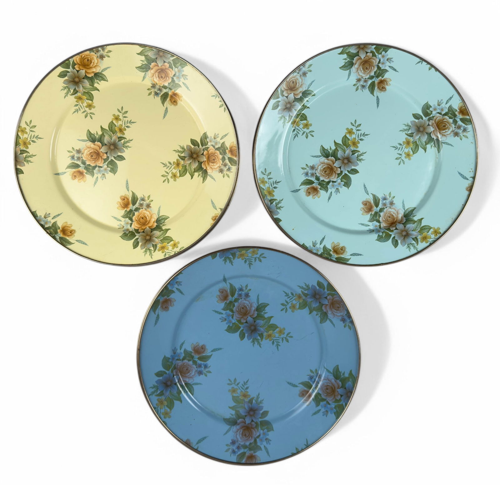 9 Mackenzie Childs Victoria and Richard Enamel Charger Plates (1 of 7)