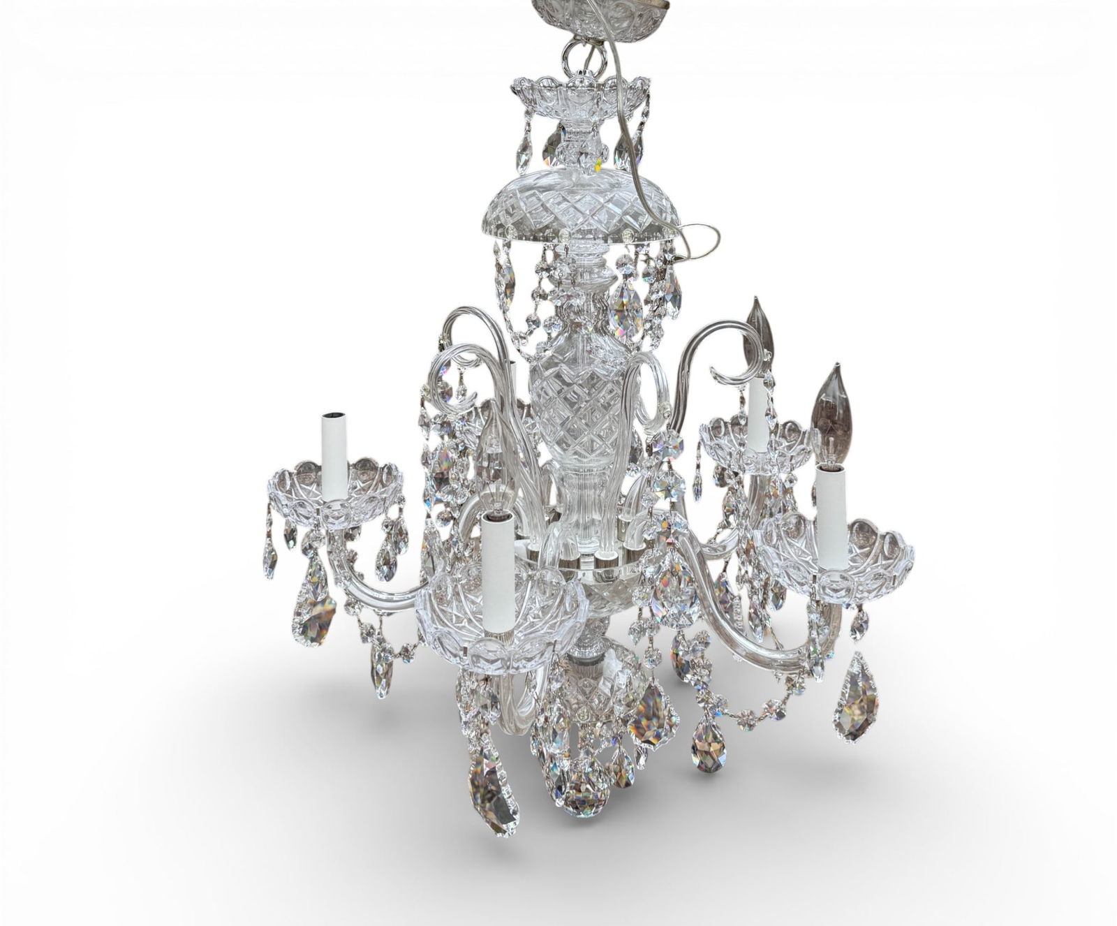 (6) Light Venetian Crystal Chandelier: elgegant cut crystal, 6 light Chandelier. Silver Hardware 31" Long, 18" Wide.