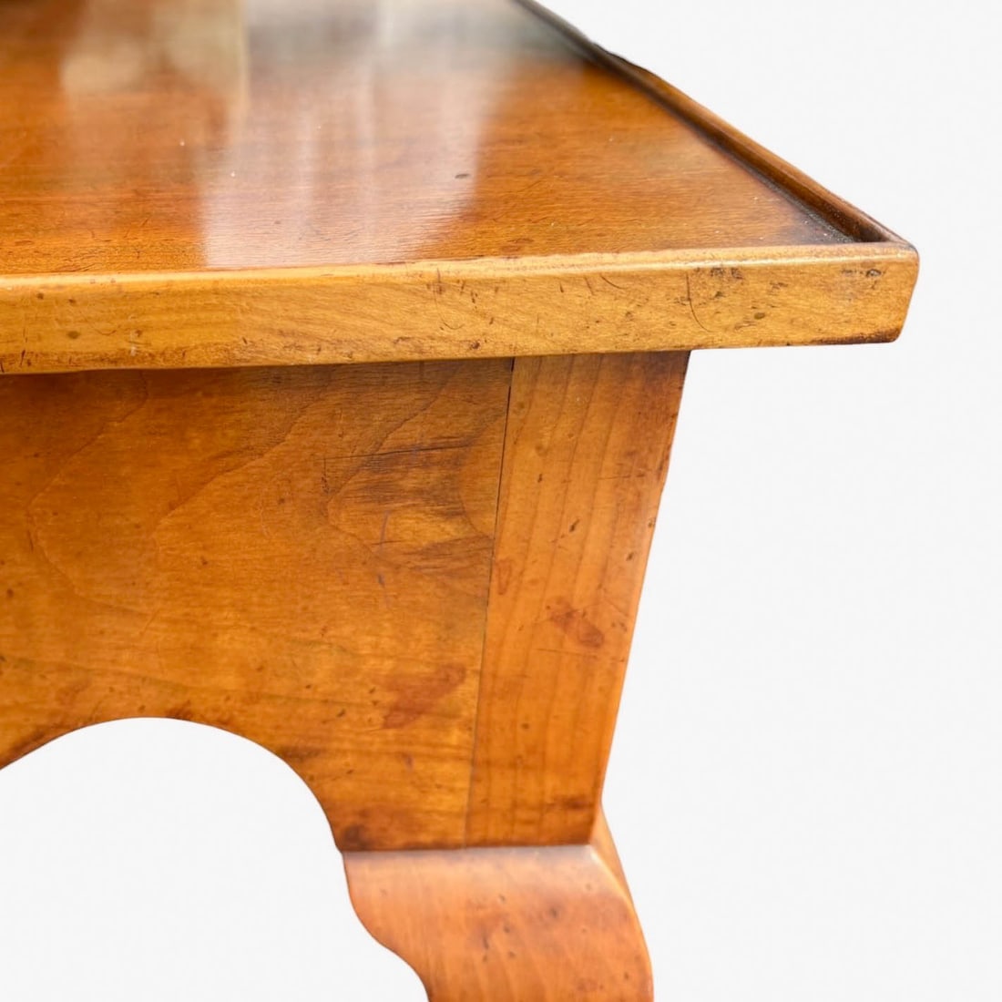 Queen Anne Maple Center Table - 2