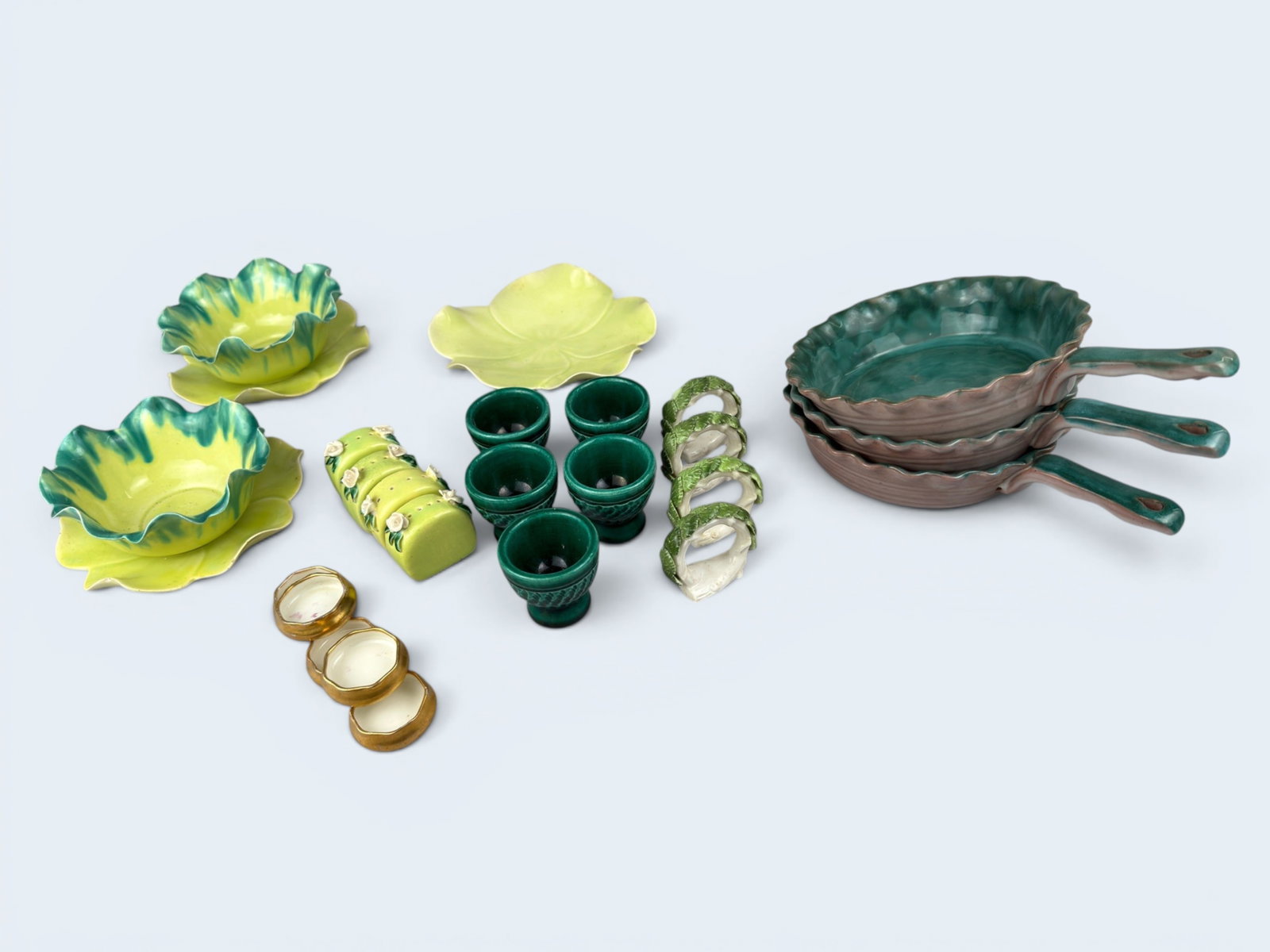 FRENCH, BELLEEK AND SAKS PORCELAIN AND CERAMIC LUNCHEON ACCESSORIES (1 of 16)