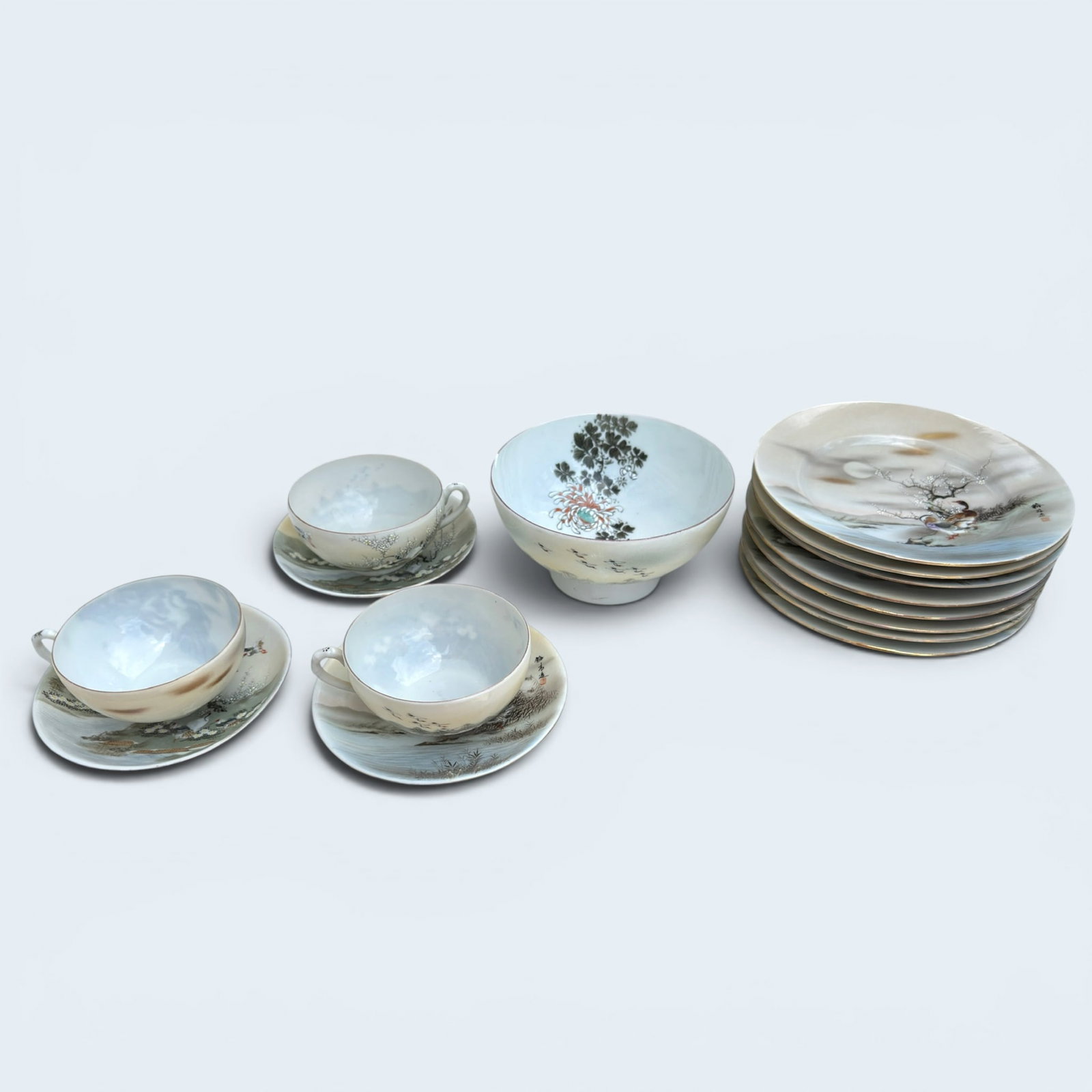 JAPANESE KUTANI STYLE PORCELAIN TABLEWARE (1 of 18)