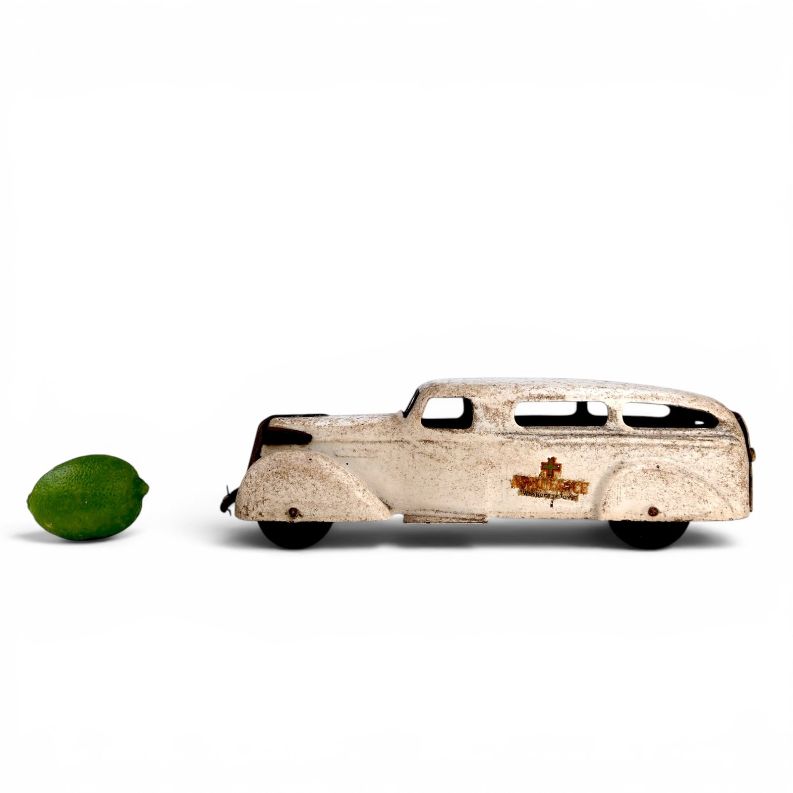 WYANDOTTE TOY AMBULANCE