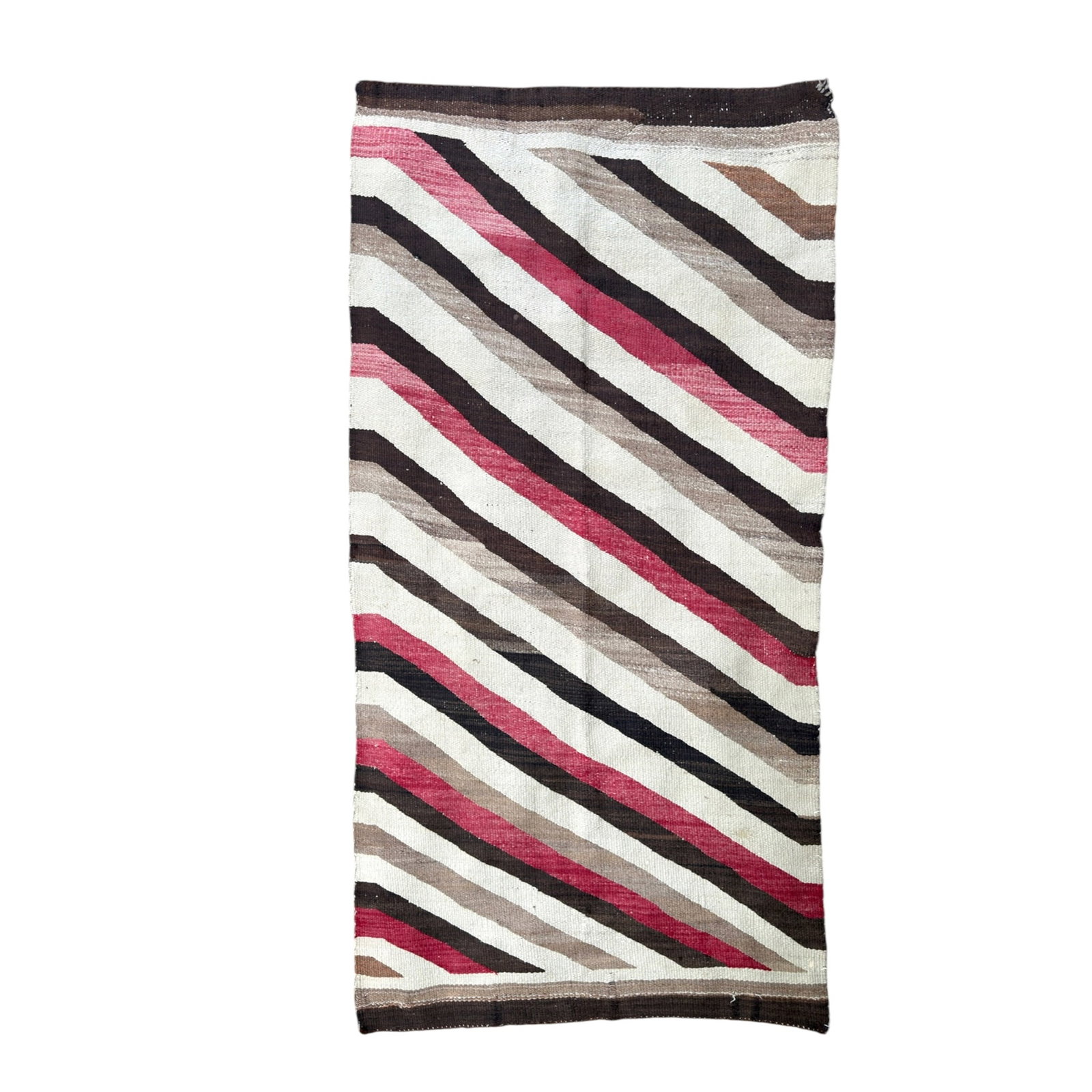 NAVAJO HANDWOVEN WOOL AREA RUG: 5ft 5 inches x 2ft 11 inches