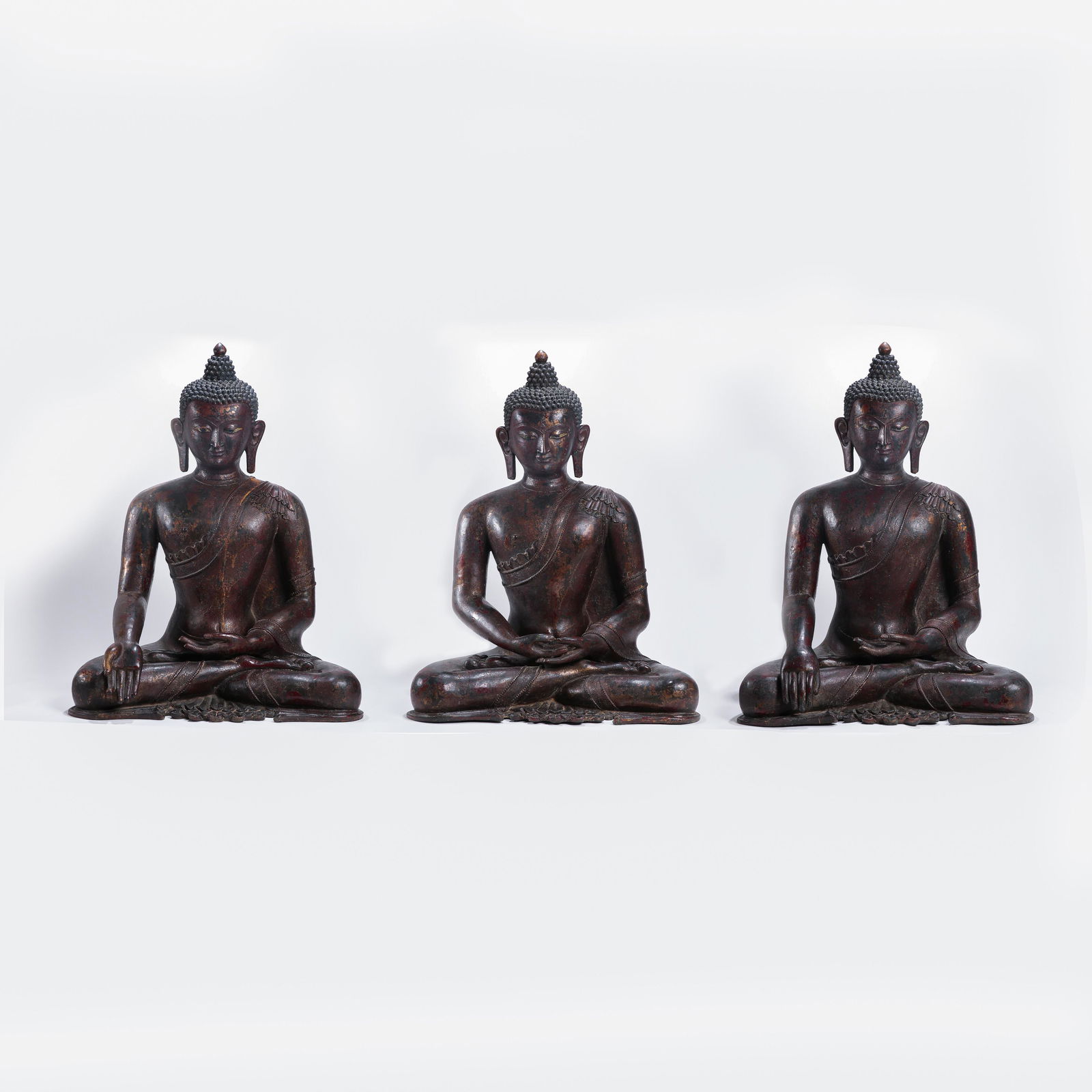 A GROUP OF BRONZE BUDDHA STATUES, THE QIANLONG PERIOD (1 of 15)
