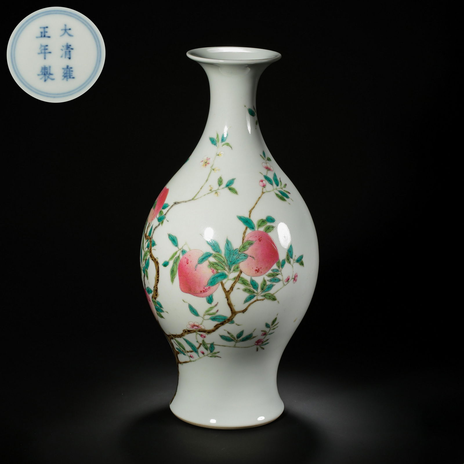 A VASE WITH PEACH PATTERN, YONGZHENG PERIOD, THE QING (1 of 8)