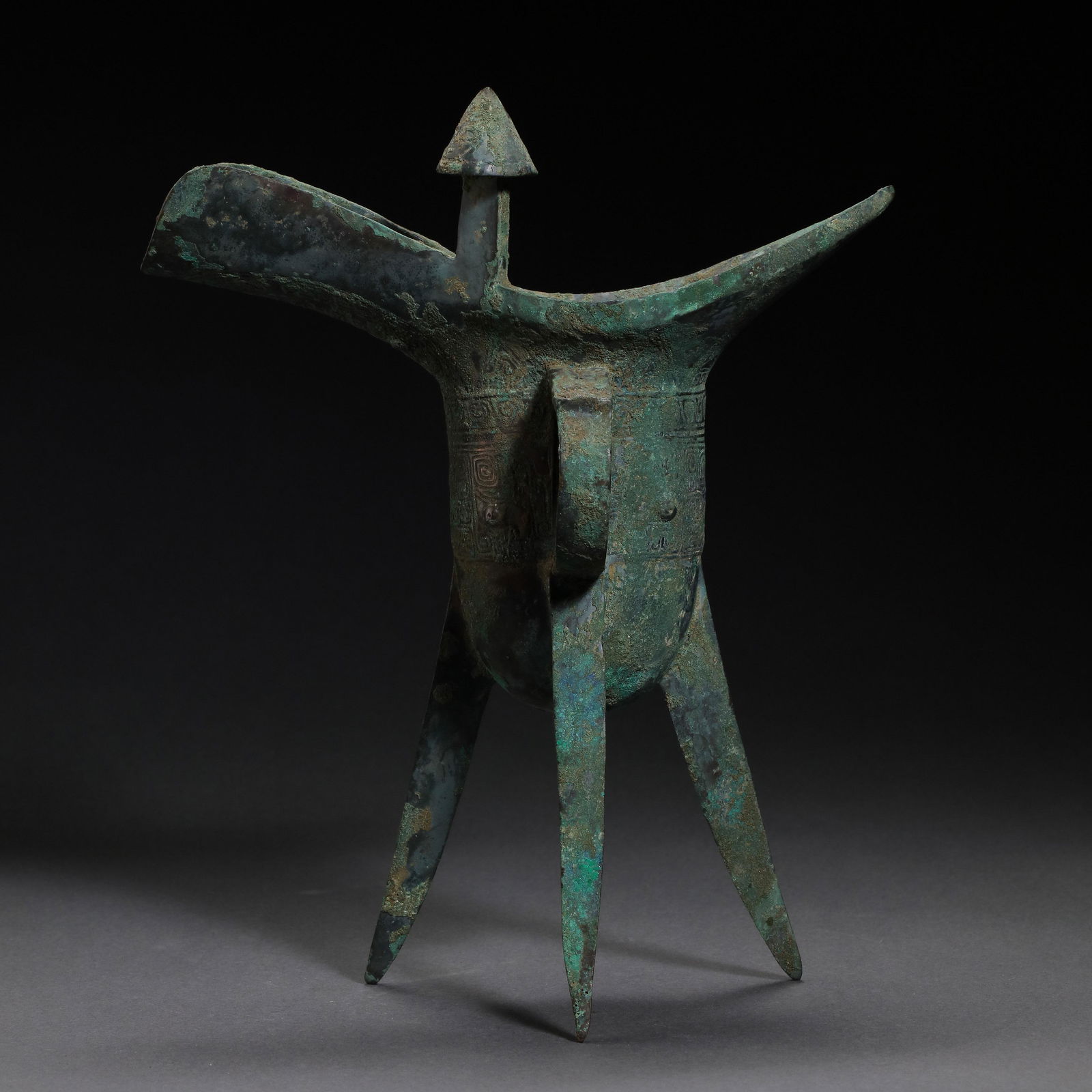 CHINA'S WARRING STATES PERIOD BRONZE JUE CUP (1 of 10)
