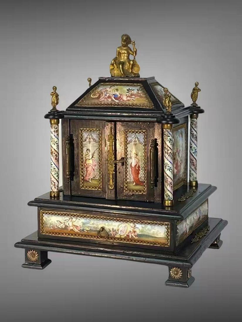 VIENNA ENAMEL BOX (1 of 10)