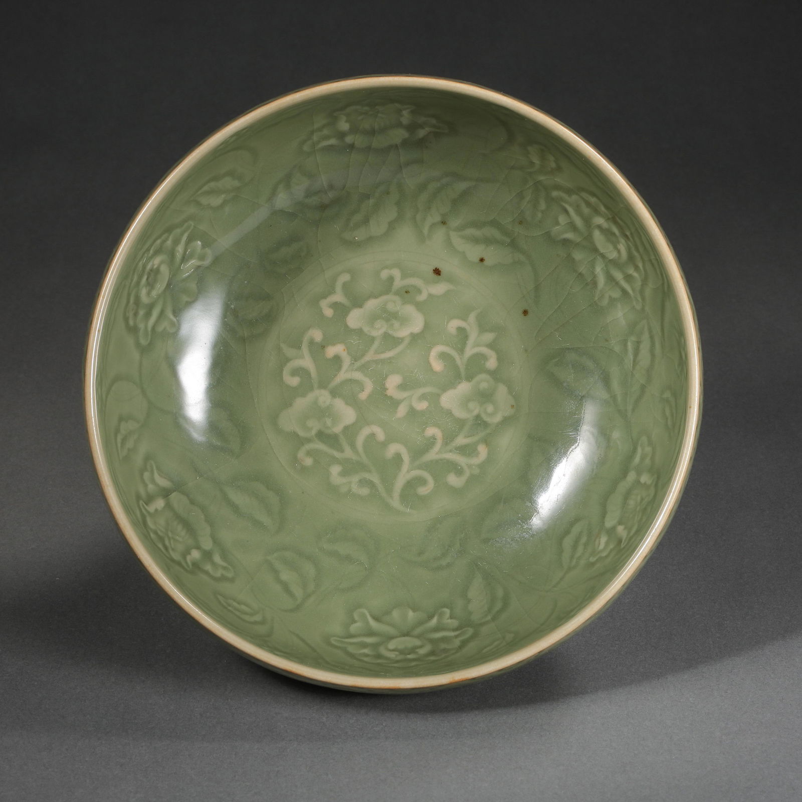 LONGQUAN WARE GREEN GLAZED BOWL, SOUTHERN SONG DYNASTY, CHINA (1 of 8)