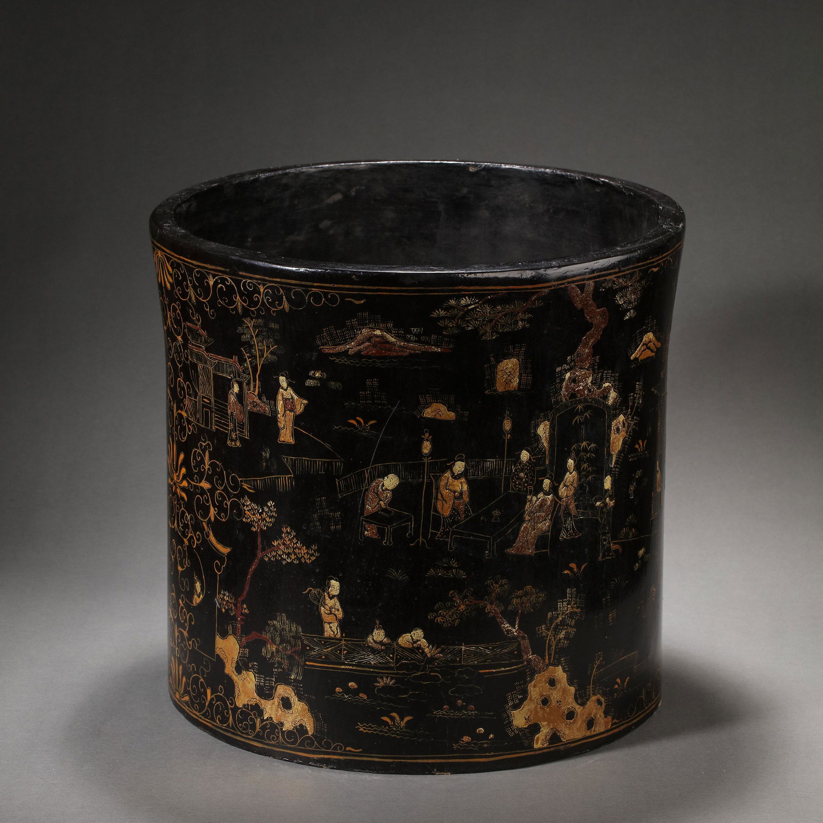 CHINESE QING DYNASTY PEN HOLDER (1 of 8)