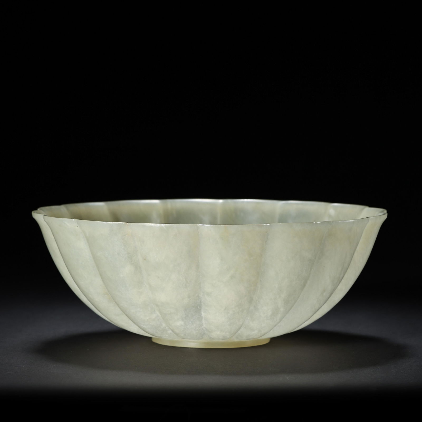 HETIAN JADE FLOWER MOUTH BOWL, QING DYNASTY, CHINA (1 of 9)