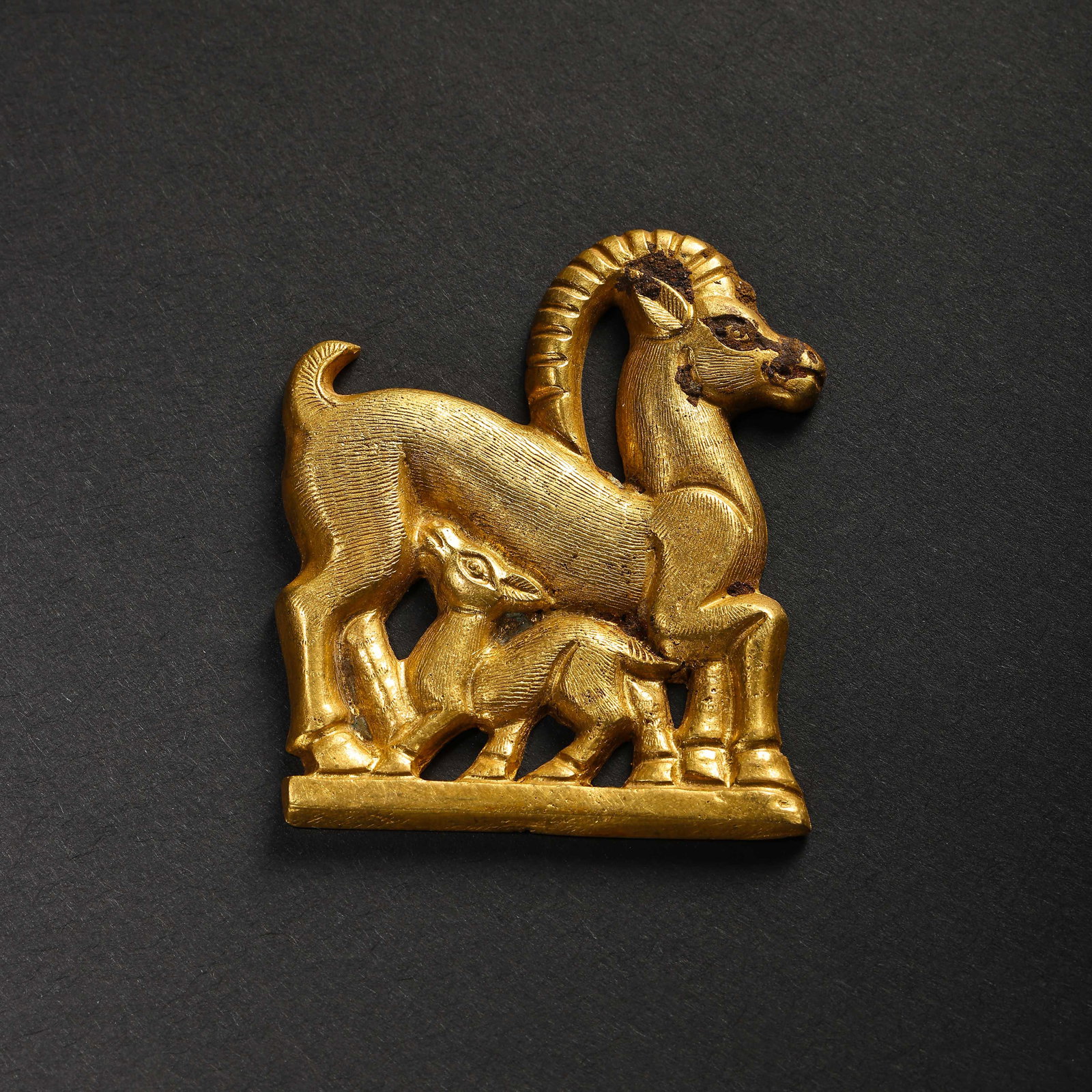 CHINESE TANG DYNASTY PURE GOLD MEDAL DECORATION (1 of 7)