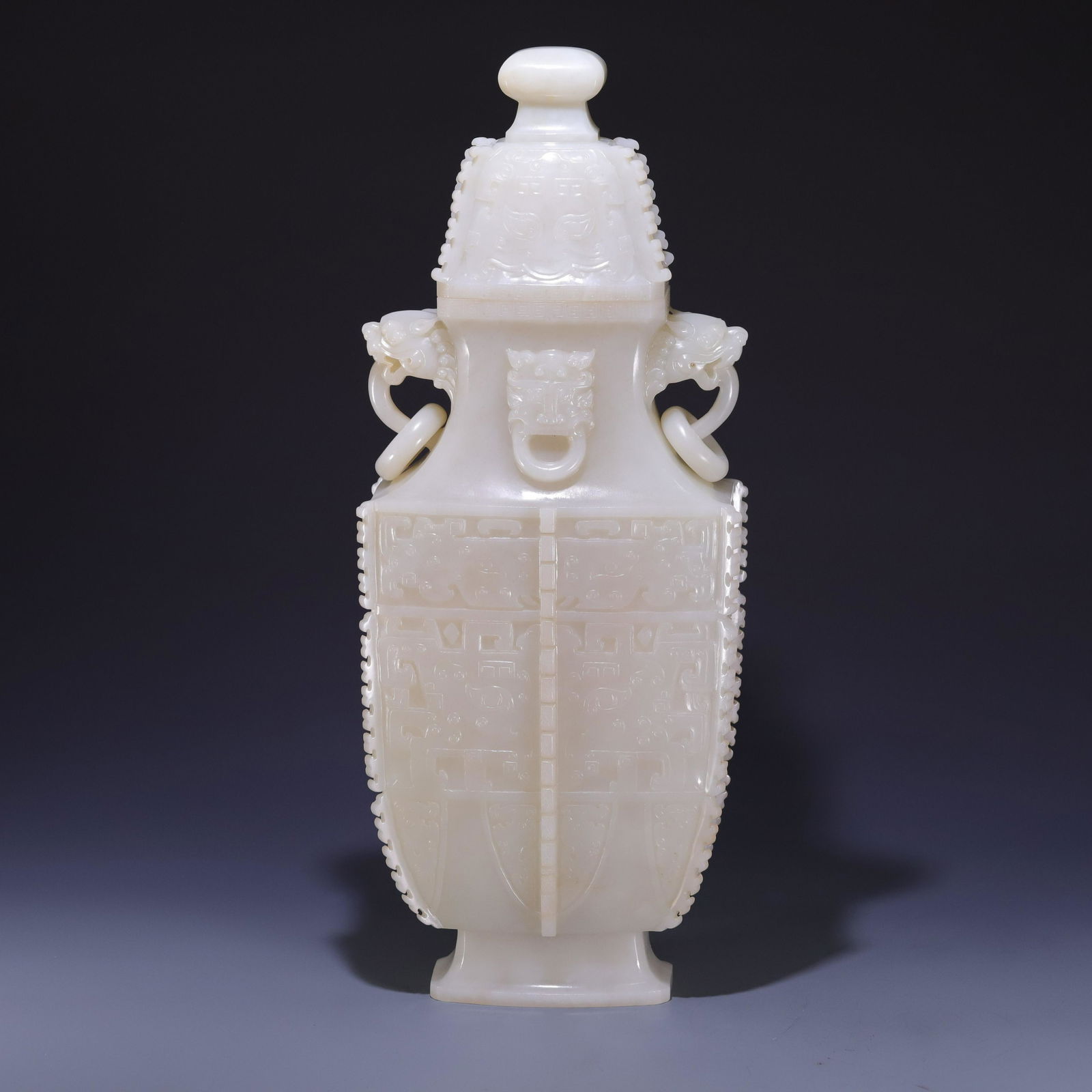 HETIAN JADE VASE FROM QING DYNASTY, CHINA (1 of 10)
