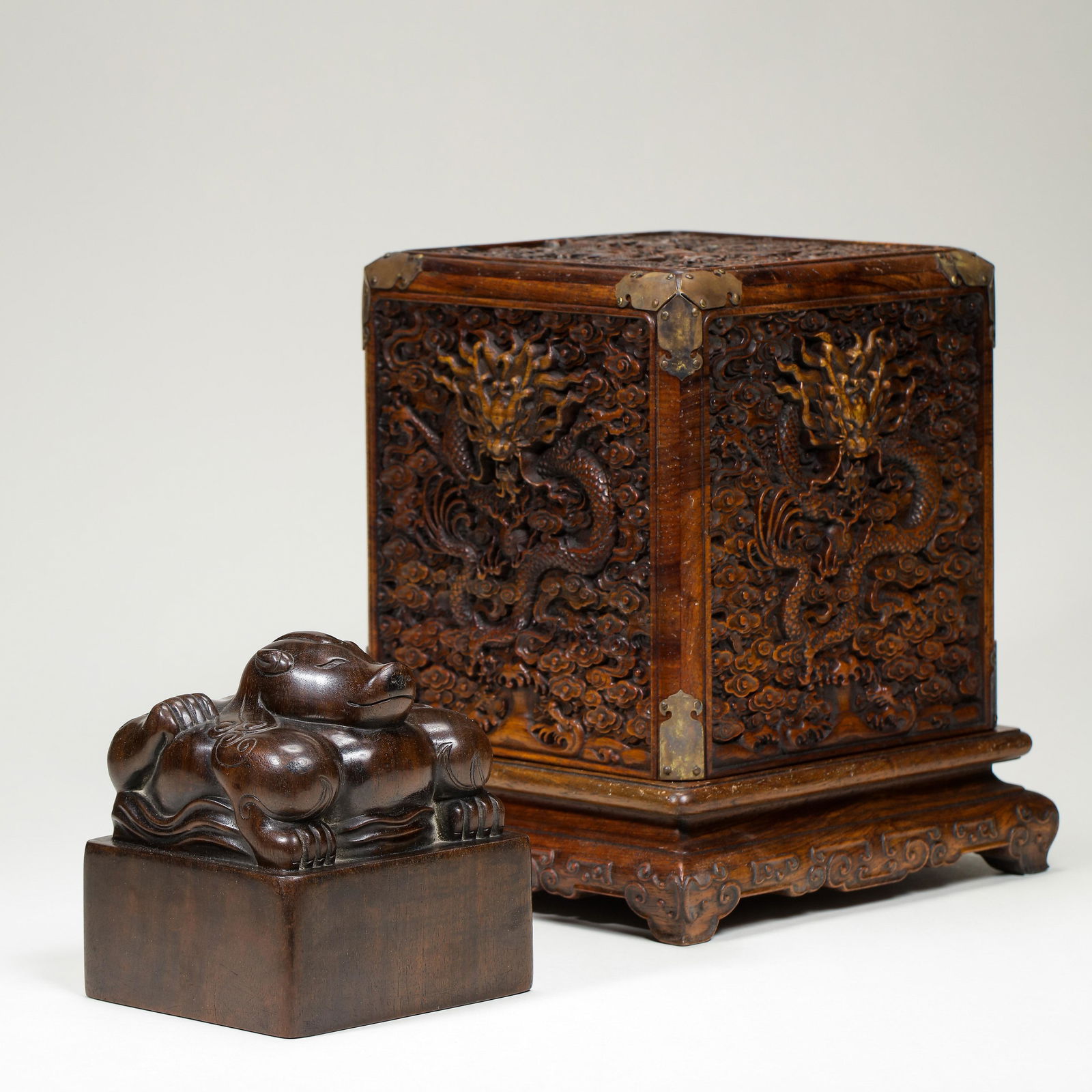 CHINESE QING DYNASTY SANDALWOOD SEAL (1 of 15)