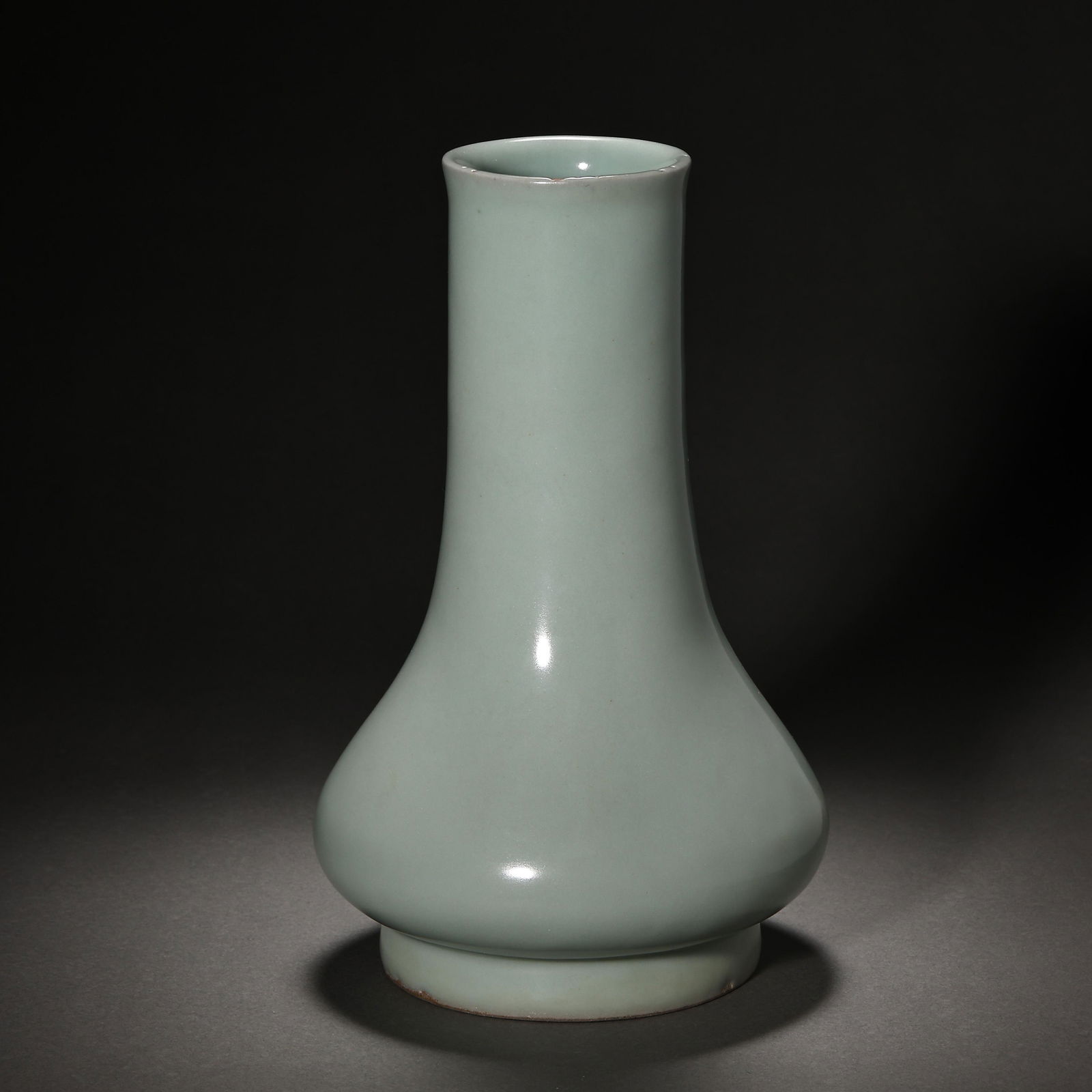 CHINESE SOUTHERN SONG DYNASTY LONGQUAN WARE BLUE GLAZED LONG-NECKED BOTTLE (1 of 10)
