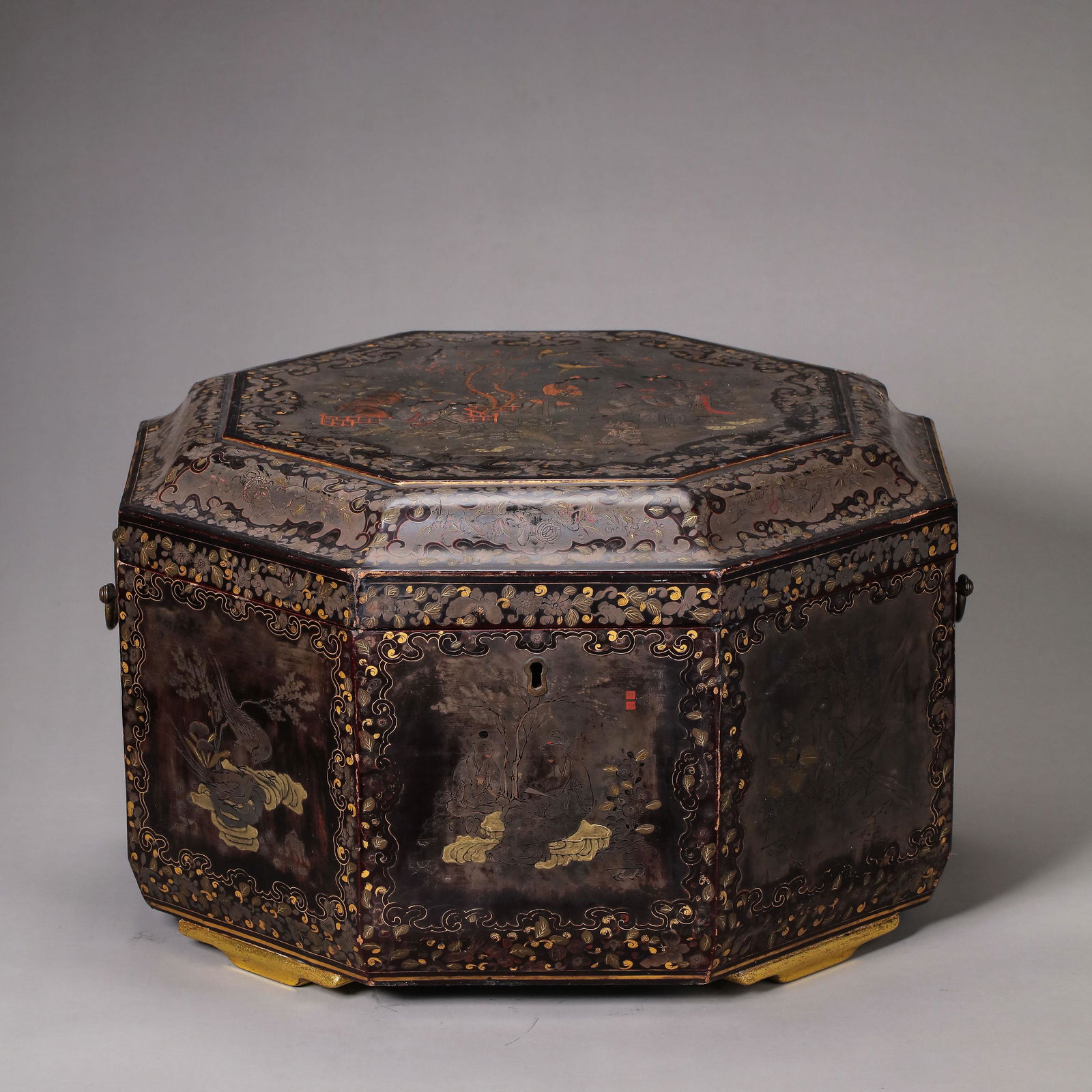 CHINESE QING DYNASTY LACQUERWARE PAINTED TEA BOX (1 of 17)