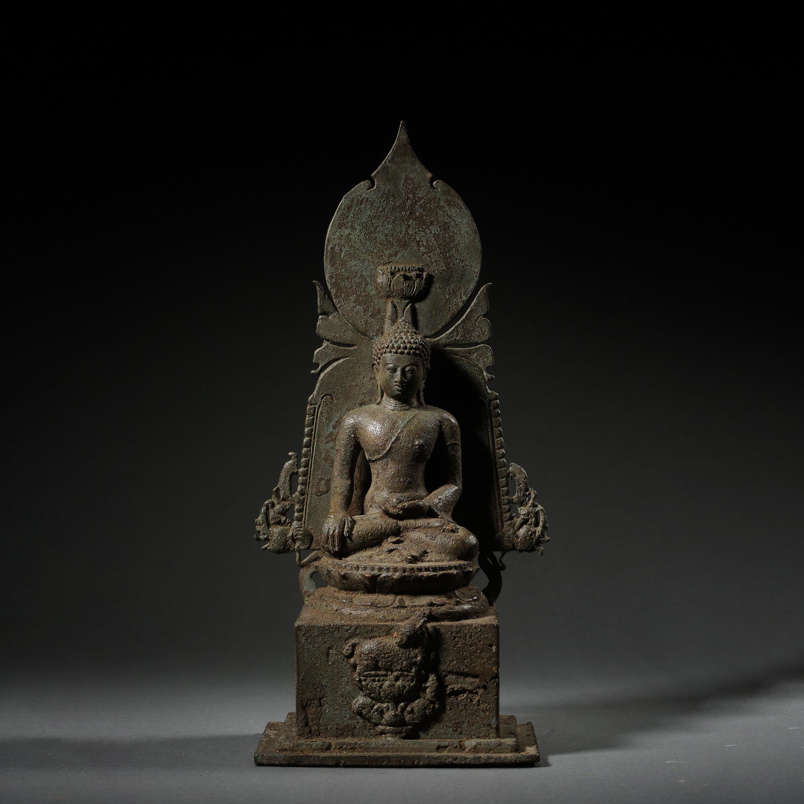 SEATED BRONZE BUDDHA STATUE OF WEST ASIA (1 of 9)