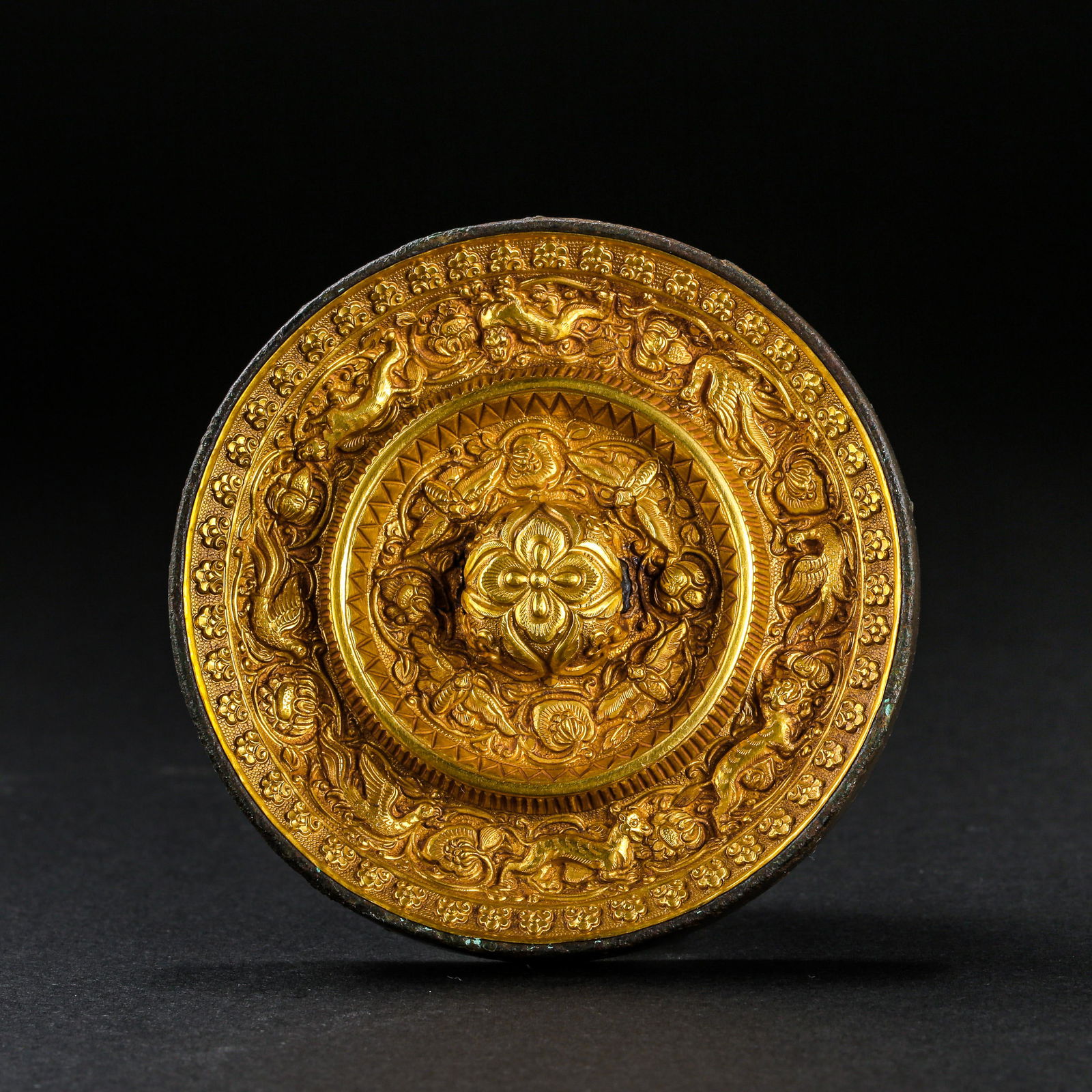 CHINESE TANG DYNASTY BRONZE GOLD SHELL MIRROR (1 of 9)