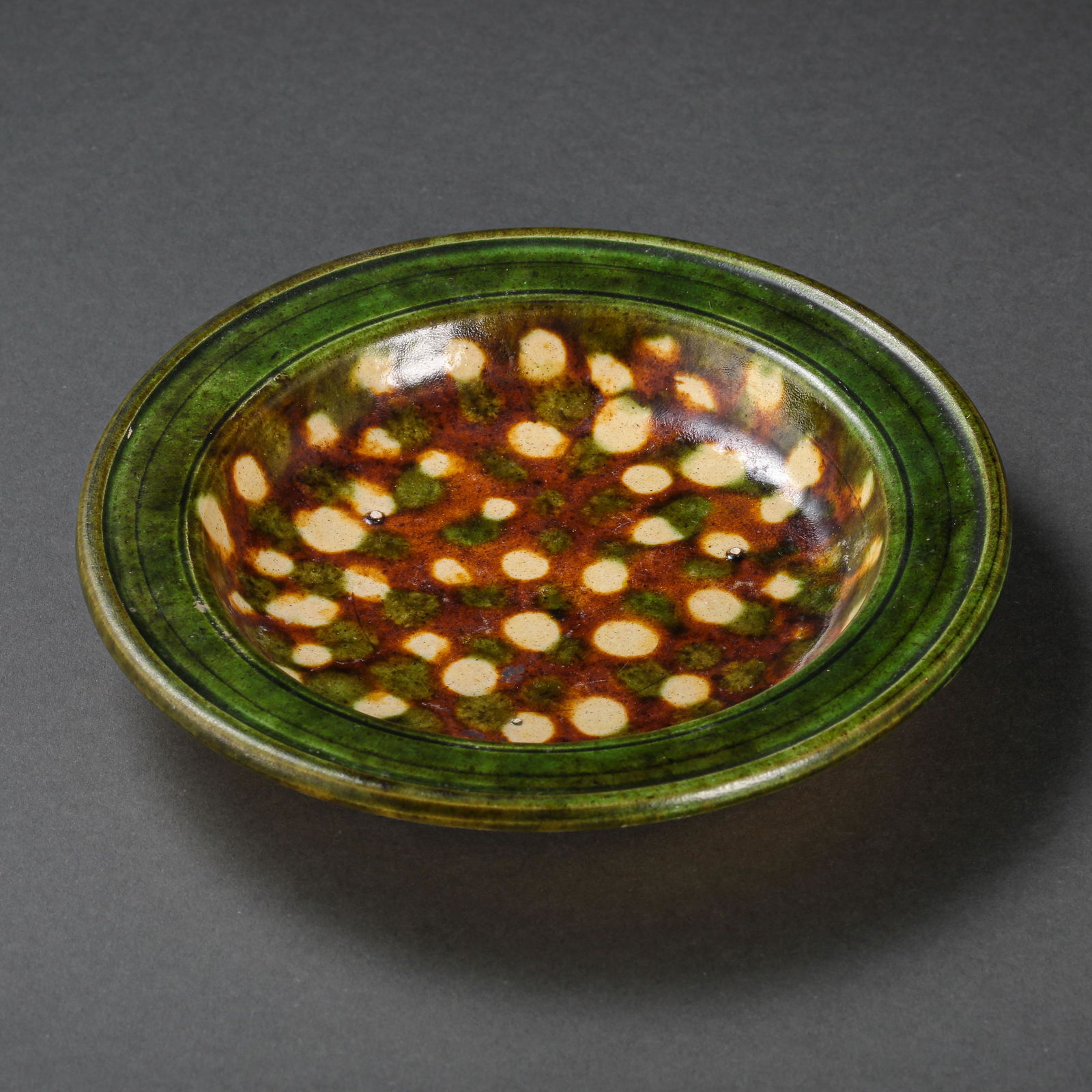 CHINESE TANG DYNASTY THREE COLOR PLATE (1 of 9)