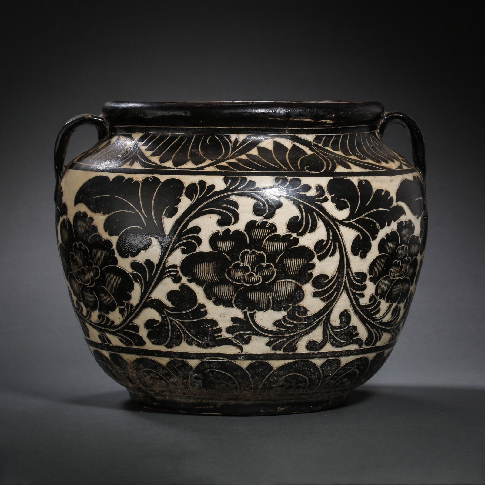 CHINESE SONG DYNASTY CIZHOU WARE WHITE GROUND BLACK FLOWER TANGLED PEONY PATTERN DOUBLE-LINE JAR (1 of 13)