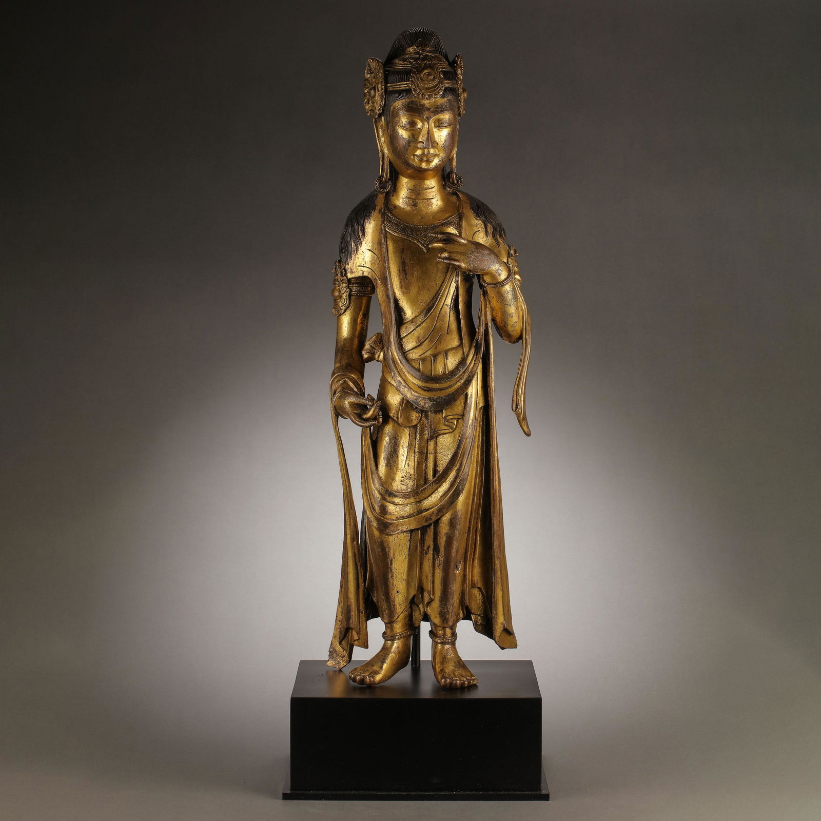 CHINESE TANG DYNASTY BRONZE GILDED DALI BUDDHA STATUE (1 of 13)