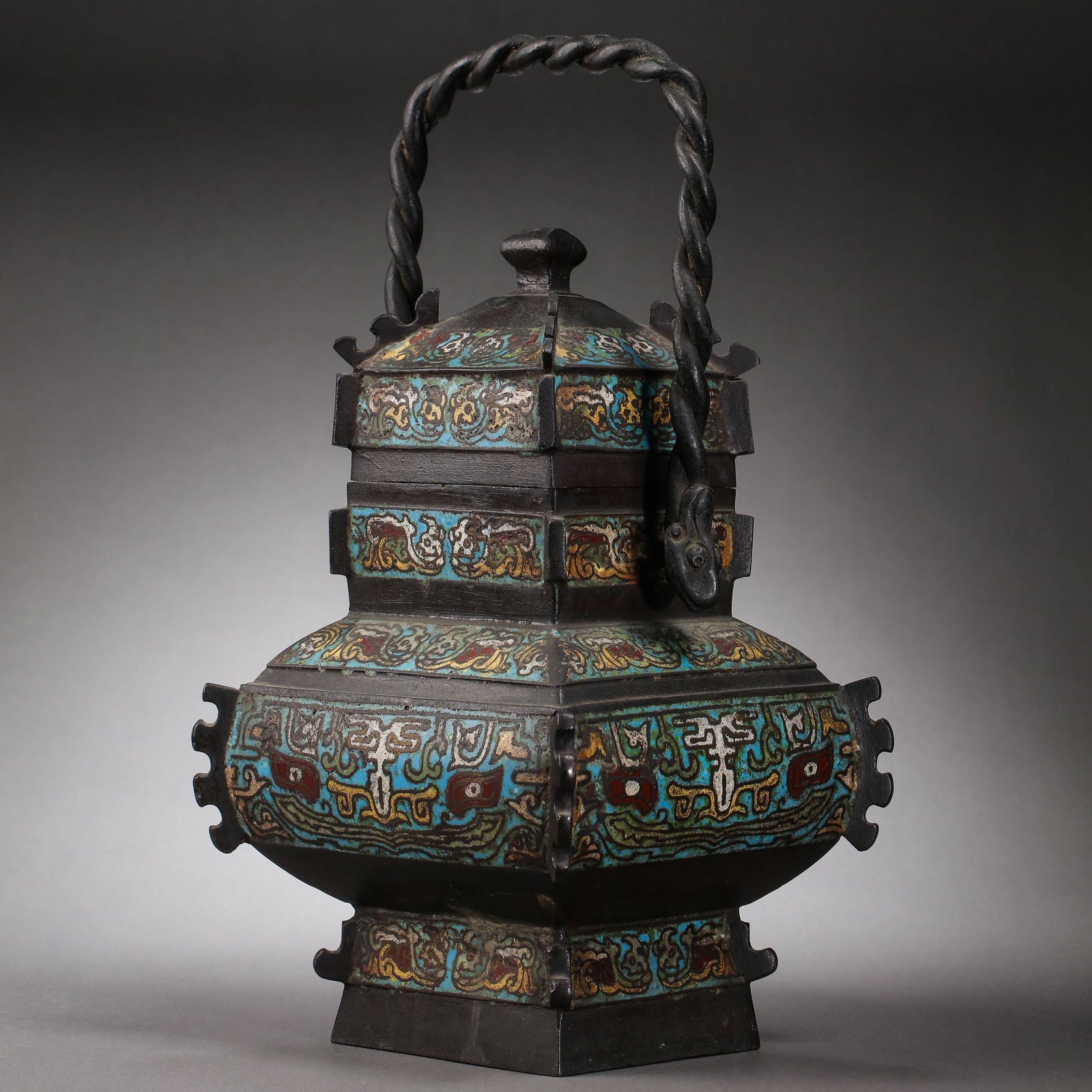 CHINESE MING DYNASTY CLOISONNÃ‰ TILIANG POT (1 of 10)