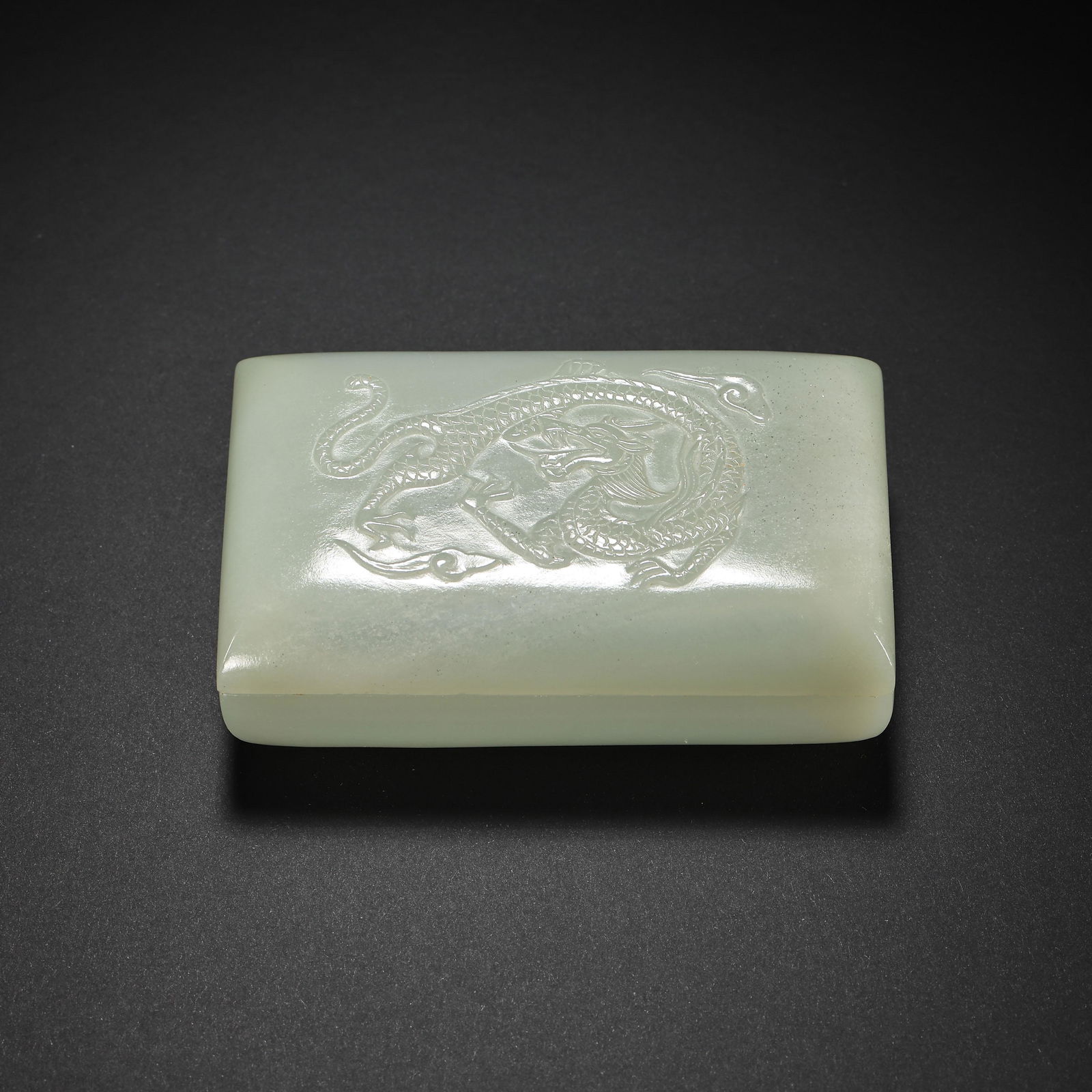CHINESE QING DYNASTY HETIAN JADE POWDER BOX (1 of 14)