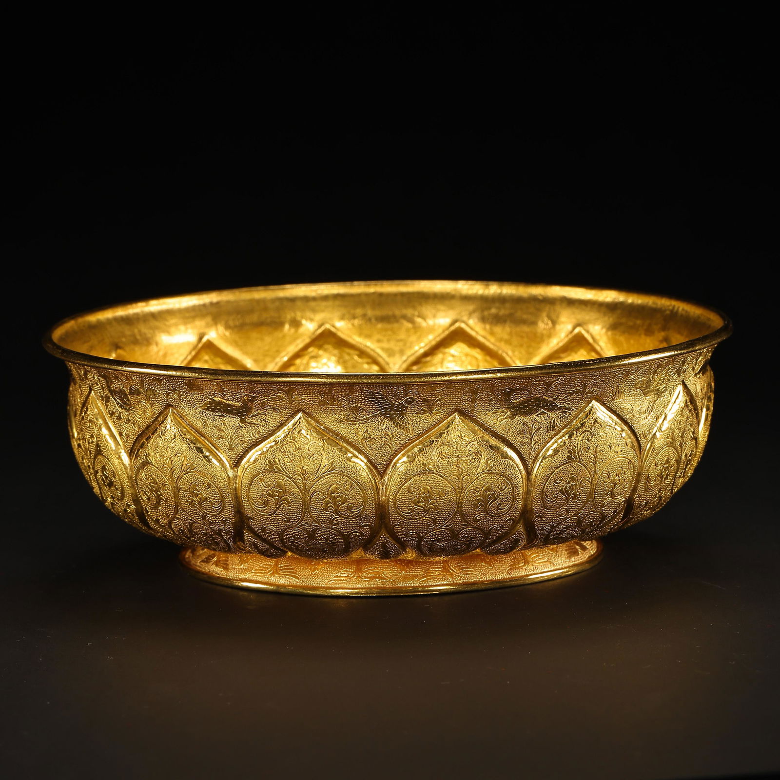 CHINESE TANG DYNASTY PURE GOLD BOWL (1 of 12)
