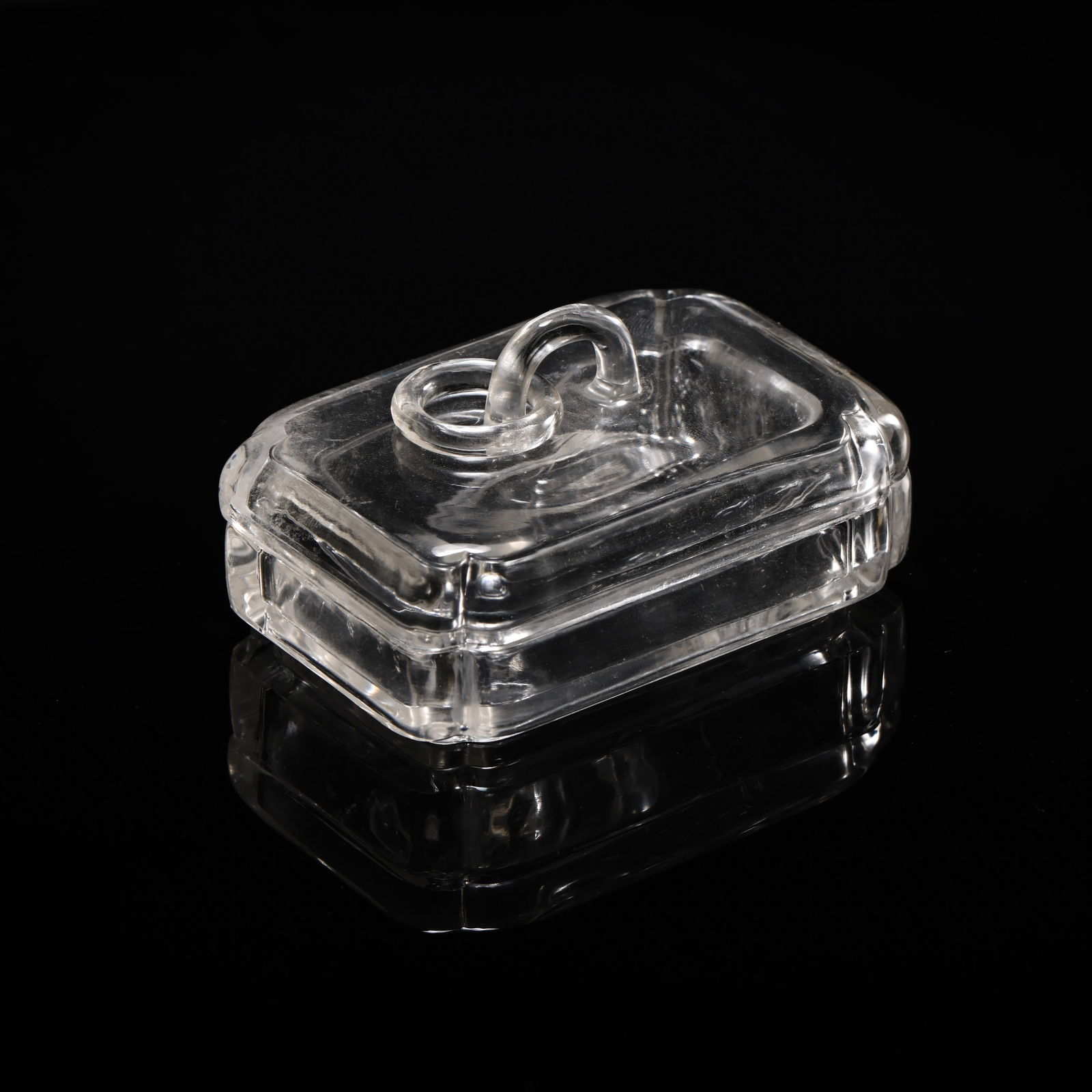 CHINESE QING DYNASTY CRYSTAL LID BOX (1 of 6)