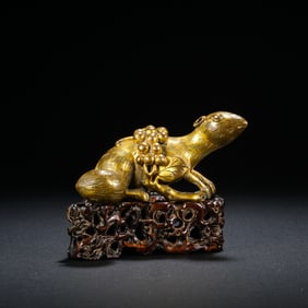 CHINESE QING DYNASTY BRONZE GILT RAT