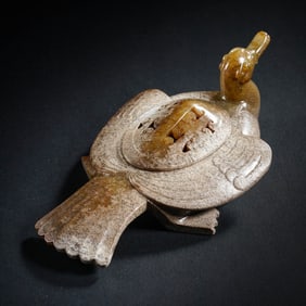 CHINESE HAN DYNASTY JADE DUCK LID BOX