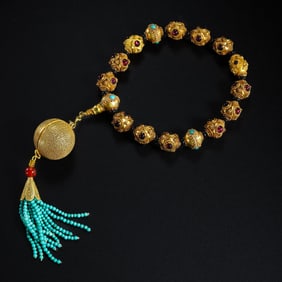 CHINESE TANG DYNASTY PURE GOLD HAND