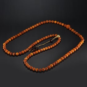 CHINESE QING DYNASTY BEESWAX 108 SEED BEADS