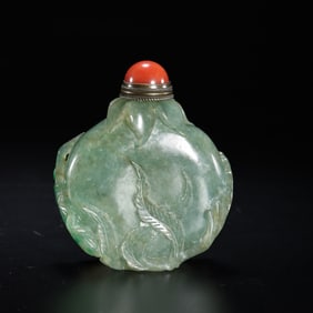 JADE SNUFF BOTTLE, QING DYNASTY CHINA