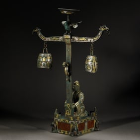 CHINESE WARRING STATES PERIOD OF GOLD AND SILVER INSET GEMSTONE CANDLESTICK
