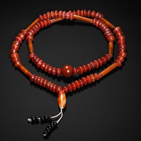 AGATE COLLARS OF LIAO DYNASTY, CHINA