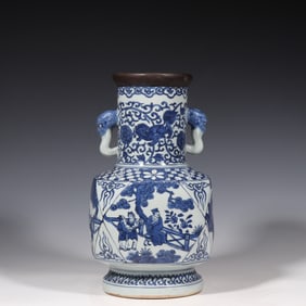 CHINESE DAMING WANLI PERIOD BLUE AND WHITE CHARACTERS STORY PATTERN BAG MOUTH BINAURAL VASE