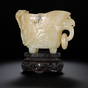 CHINESE QING DYNASTY HOTAN JADE RING EARCUP