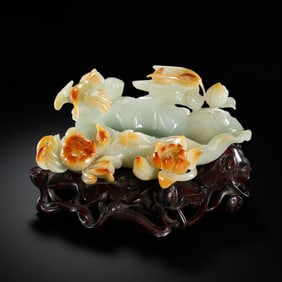 CHINESE QING DYNASTY HETIAN JADE FLOWER AND BIRD WASHING