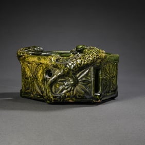 CHINESE HAN DYNASTY GREEN GLAZE CANDLE HOLDER
