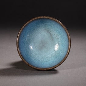 SKY BLUE GLAZED CUP OF JUN WARE IN NORTHERN SONG DYNASTY, CHINA
