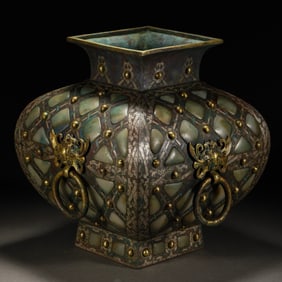 GOLD AND SILVER WERE INLAID IN HETIAN JADE,  WARRING STATES PERIOD, CHINA