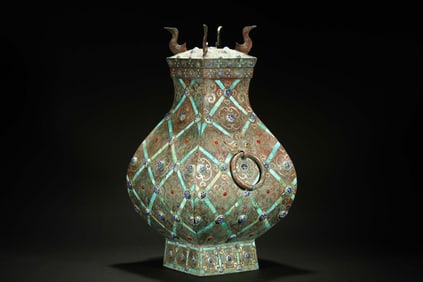 CHINESE WARRING STATES PERIOD GOLD AND SILVER ENCRUSTED WITH PRECIOUS STONES SQUARE COVER POT
