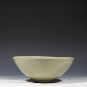 LONGQUAN WARE GREEN GLAZE BOWL, SOUTHERN SONG DYNASTY, CHINA